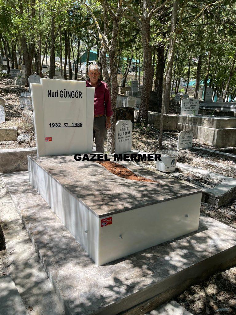 Tek kişilik  Mezar modeli